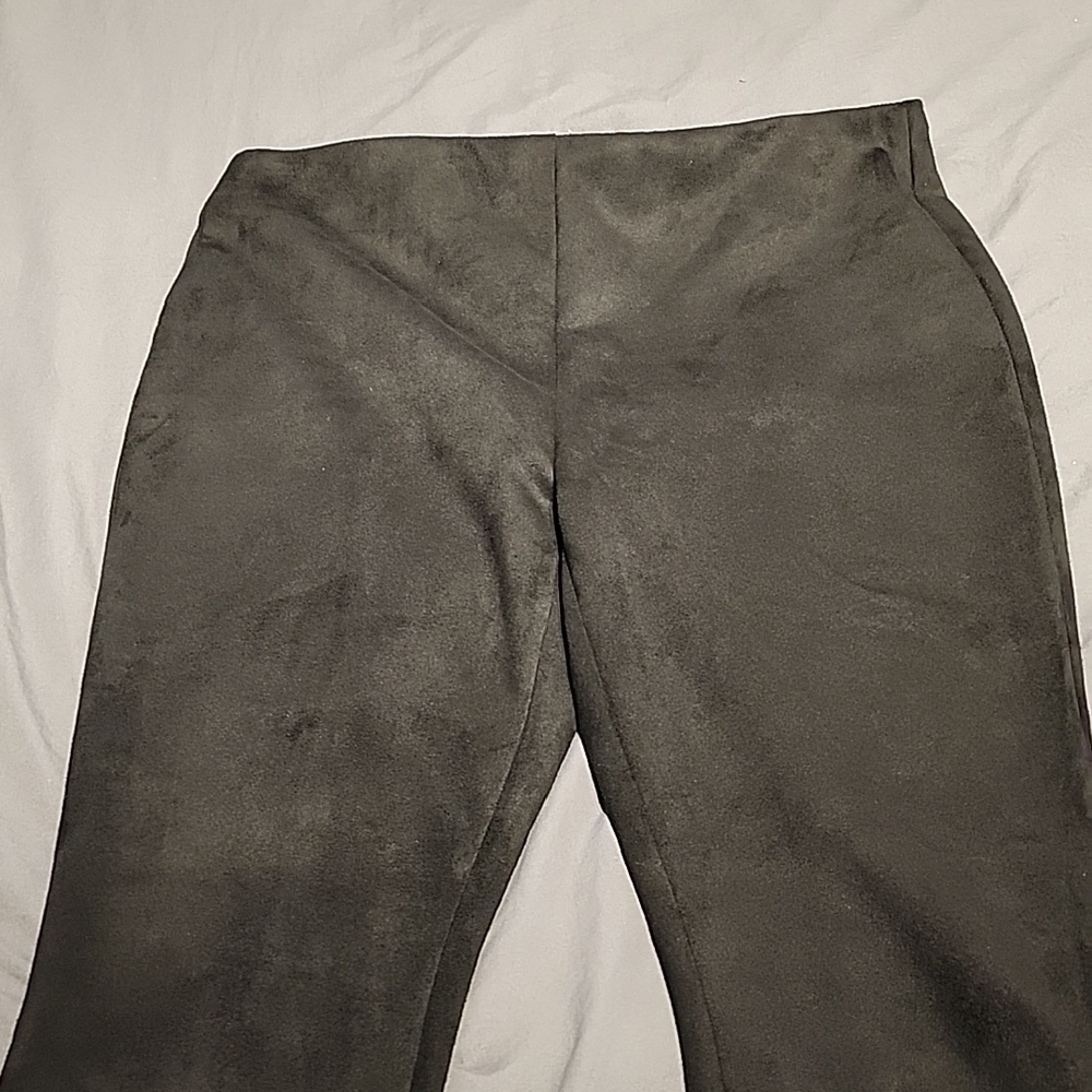 Chico's Black Straight Leg Pants - Picture 7 of 12